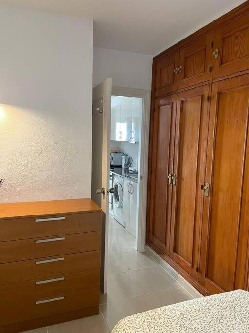 Puskas Apartman Коста-де-Антигуа Экстерьер фото